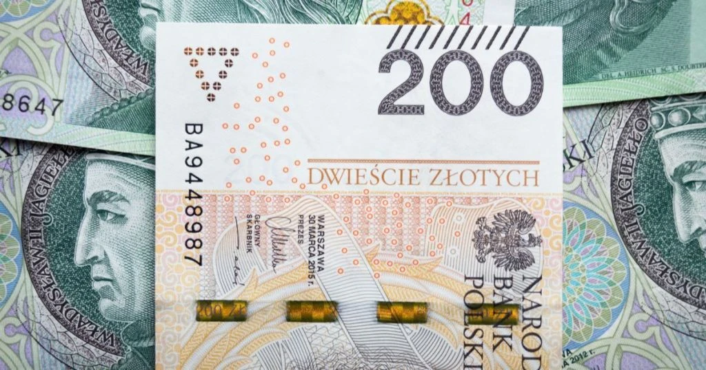 Українцям у Польщі можуть скасувати виплати 800+: залишилося кілька днів