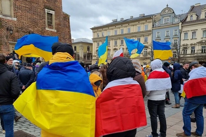 Обіцяють 36 злотих, а платять значно менше: 10 схем на роботі в Польщі